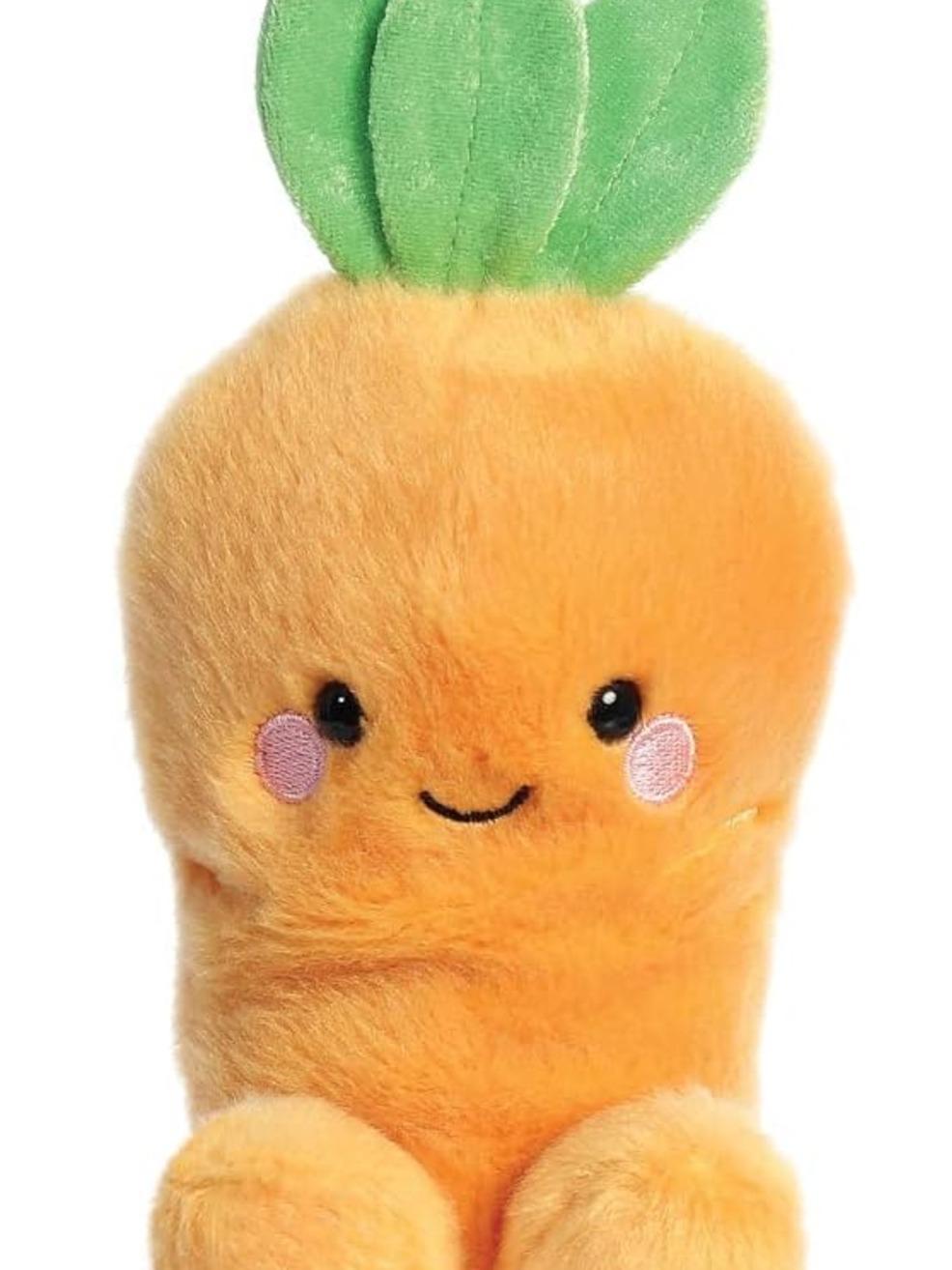 Palm Pals Carrot